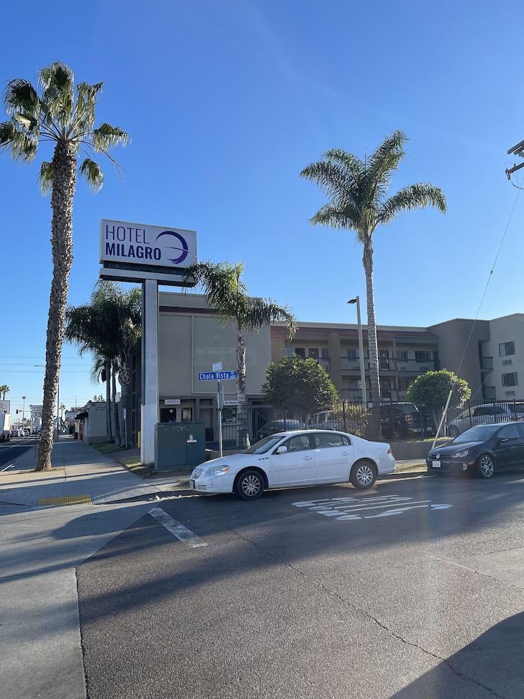 Hotel Milagro 출라 비스타 외부 사진